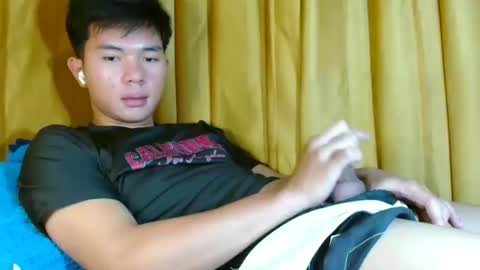asianjay_hunks online show from April 21, 2:51 am