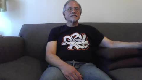 Asian Mixed Man online show from June 2, 1:18 am