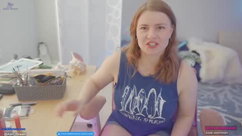 Snapshot of asiri_ocean chatting on September 16, 4:10 pm Asiri pronounced Ah-siri Please no nicknames 3 online show from September 16, 4:10 pm