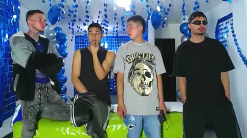 THOMAS AND DAMIAND online show from January 29, 12:12 am