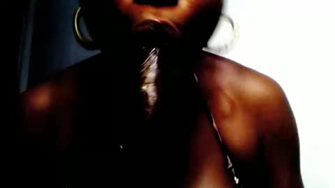 ass_elbonypussy online show from May 23, 10:44 am