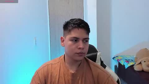 Asta Kuno online show from April 22, 5:36 am