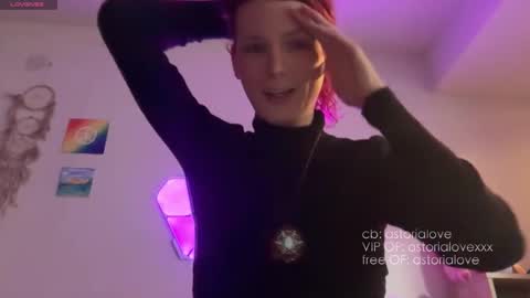 AstoriaLove online show from November 22, 2:43 am