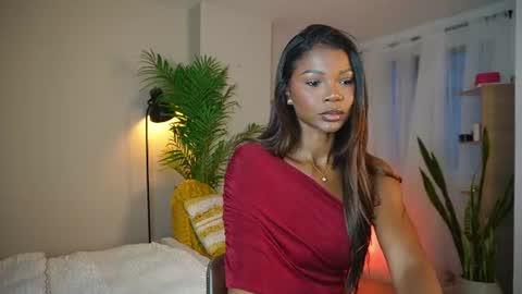 Astrea online show from June 29, 11:15 pm