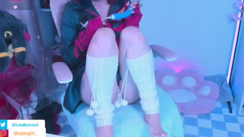 Snapshot of asuka_langleysoryu chatting on September 13, 9:50 pm Bonnie online show from September 13, 9:50 pm