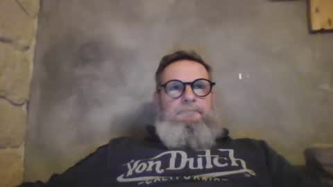 Snapshot of atatanka chatting on January 19, 7:26 pm atatanka online show from January 19, 7:26 pm
