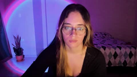 atenas online show from November 23, 10:24 am