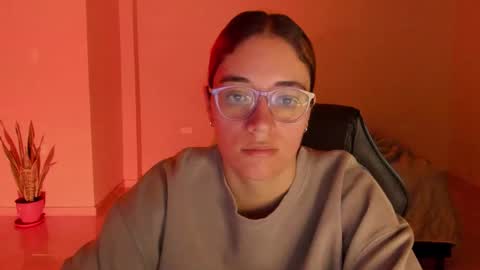 atenas online show from March 4, 9:39 am