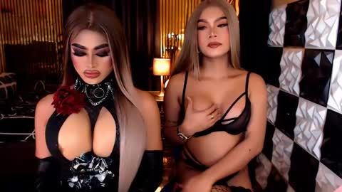 athisamoore online show from April 23, 8:11 am