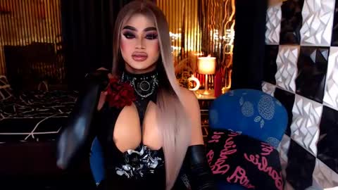 athisamoore online show from April 23, 12:29 pm