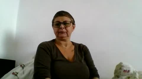 atikaarea online show from October 13, 1:02 pm