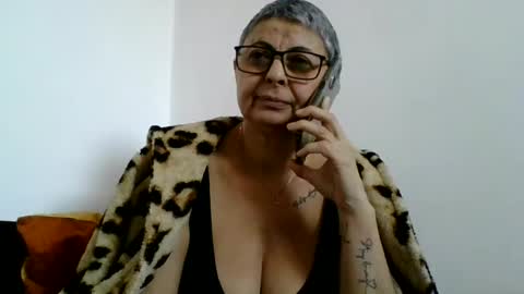 atikaarea online show from February 12, 12:55 pm