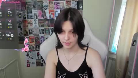 Audrey online show from February 15, 8:02 am