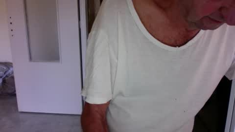 auguste688483 online show from January 7, 9:58 am