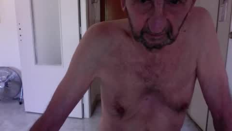 auguste688483 online show from April 24, 8:38 am