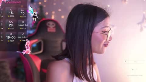 aura_rouss online show from December 6, 12:07 am