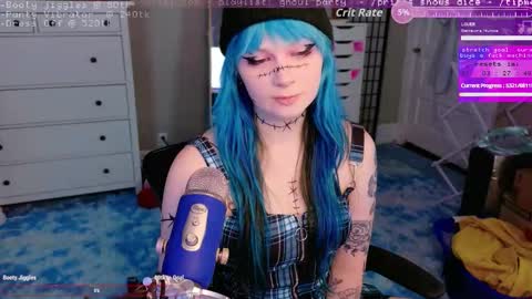 Snapshot of auragotchi chatting on October 11, 1:32 am Aurora Aura online show from October 11, 1:32 am