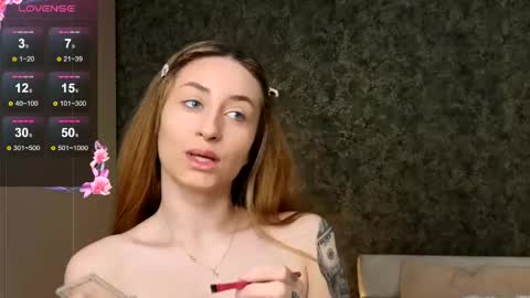 Aura online show from April 19, 10:01 pm