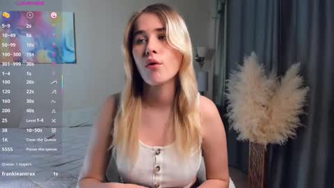 Liana online show from February 1, 1:13 am