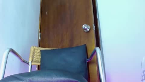 aurimel valentina online show from November 1, 11:37 pm