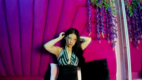 aurora online show from October 15, 6:42 pm