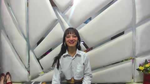 aurora online show from February 23, 12:19 am