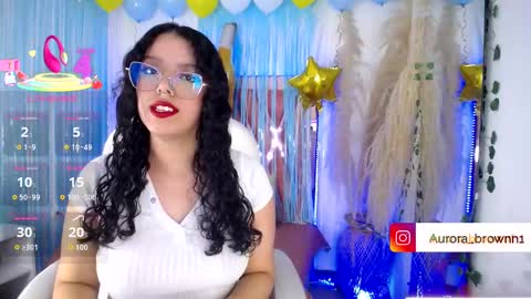 Snapshot of aurora_brown chatting on September 30, 4:45 am Aurora online show from September 30, 4:45 am