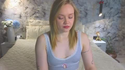 Kate online show from May 15, 12:46 pm