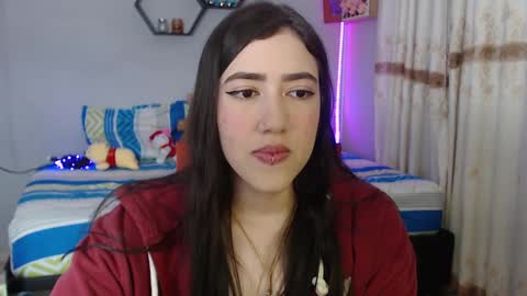 Snapshot of aurora_shy_ chatting on December 13, 8:04 pm Aurora  online show from December 13, 8:04 pm