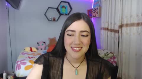 Snapshot of aurora_shy_ chatting on February 5, 1:47 am Aurora  online show from February 5, 1:47 am