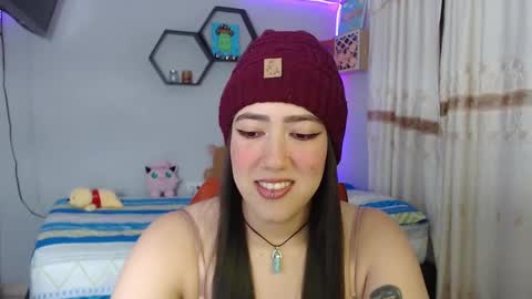 Snapshot of aurora_shy_ chatting on January 10, 12:06 am Aurora  online show from January 10, 12:06 am