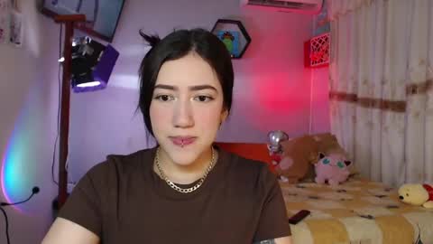 Aurora  online show from March 28, 9:49 pm