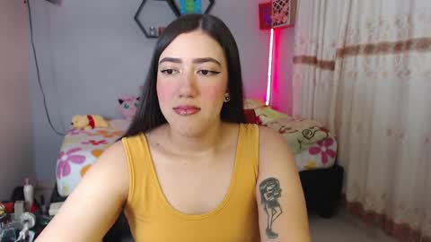 Snapshot of aurora_shy_ chatting on February 7, 10:19 pm Aurora  online show from February 7, 10:19 pm