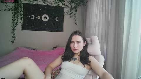 Aurora online show from October 20, 7:35 am