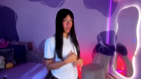 auroracute2 online show from October 7, 1:29 pm