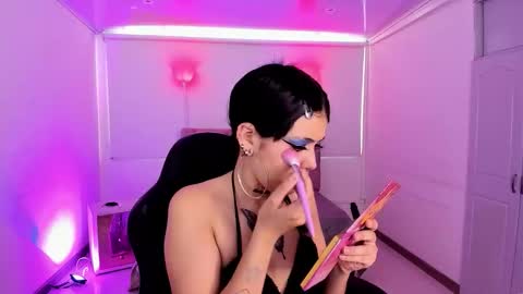 Aurora Diaz online show from November 6, 7:39 pm