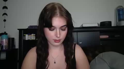 auroralightz1 online show from October 10, 3:45 am