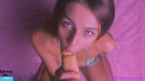 Aurora Voice online show from December 2, 11:02 pm