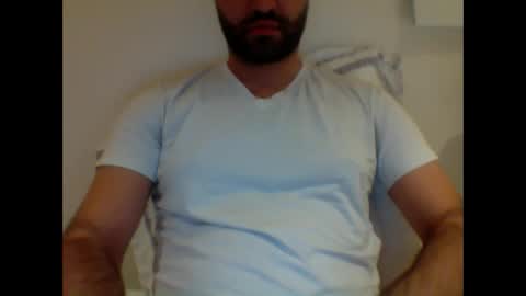 aussie099 online show from December 7, 11:45 am