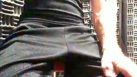 Snapshot of aussieraz chatting on March 9, 2:07 am aussieraz online show from March 9, 2:07 am