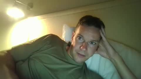 aussiesurfer0000 online show from January 3, 11:03 am