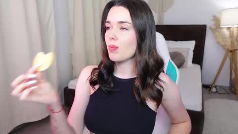 Snapshot of ava_blushy chatting on September 8, 2:27 pm Ava online show from September 8, 2:27 pm