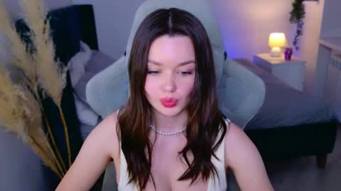 Snapshot of ava_blushy chatting on October 14, 1:47 pm Ava online show from October 14, 1:47 pm