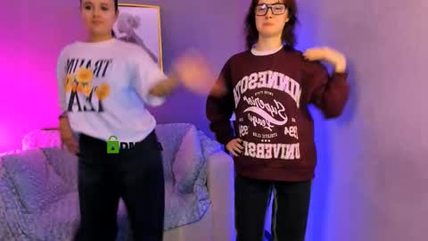 ava demie online show from November 13, 3:04 pm