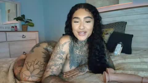 Ava Eve online show from March 6, 7:51 am