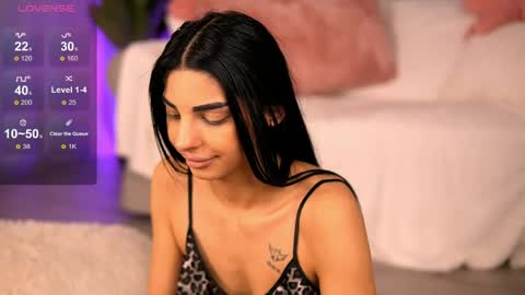 Ava online show from April 18, 7:07 pm