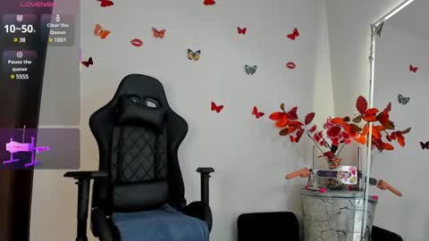 Ava Tomas online show from February 19, 12:44 pm