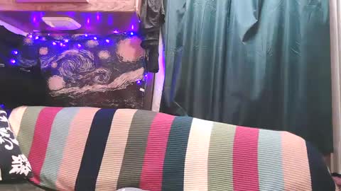 raven blue online show from March 8, 3:13 pm