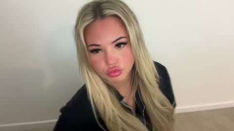 ur gf online show from June 30, 8:14 am