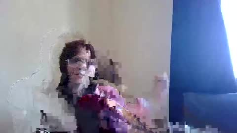 Avery online show from November 1, 3:07 am